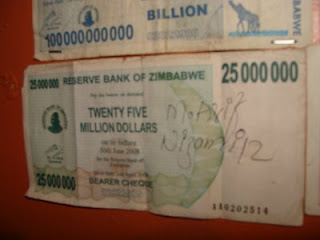 En Zimbabwe sí se dan duros a cuatro pesetas